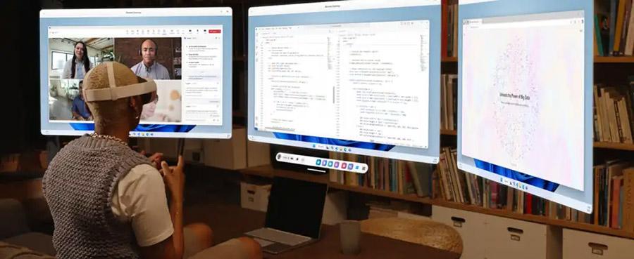 Windows Mixed Reality Link with three virtual monitors